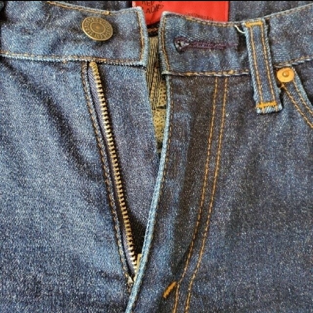 Levi's(リーバイス)のLevi'sストレートデニム レディースのパンツ(デニム/ジーンズ)の商品写真