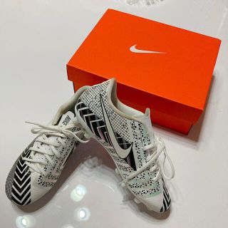 ナイキ(NIKE)の【NIKE】ナイキ　ヴェイパー　13アカデミー　22.5cm(シューズ)