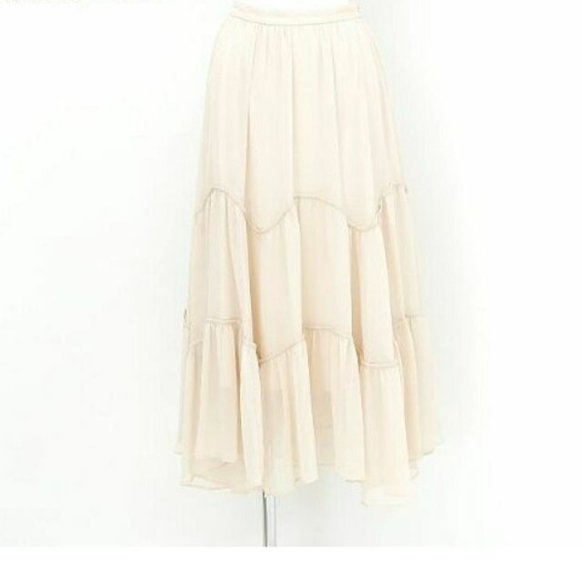 Lily Brown(リリーブラウン)のLily Brown ライトボリュームスカート レディースのスカート(ロングスカート)の商品写真