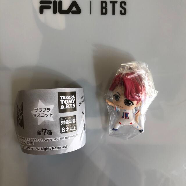 Takara Tomy(タカラトミー)のBTS TINYTAN プラプラマスコット　FILA クリアファイル　グク エンタメ/ホビーのCD(K-POP/アジア)の商品写真