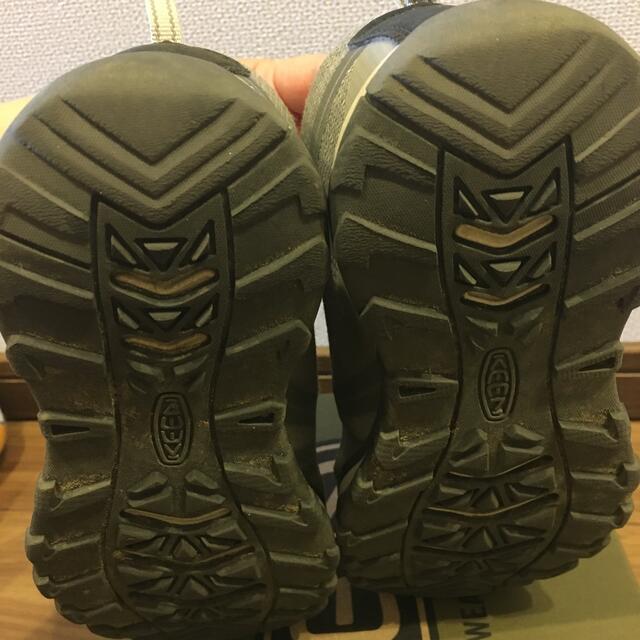 KEEN(キーン)の値下げ！　KEEN 子供靴　ハイキング キッズ/ベビー/マタニティのキッズ靴/シューズ(15cm~)(スニーカー)の商品写真