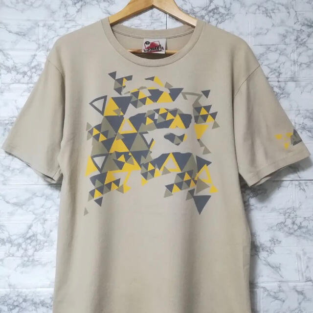 XLARGE(エクストララージ)のエクストララージ　tシャツ ベージュ　X-large ゴリラロゴ メンズのトップス(Tシャツ/カットソー(半袖/袖なし))の商品写真