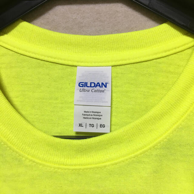 GILDAN(ギルタン)の新品 GILDAN ギルダン 半袖Tシャツ ネオンイエロー XL メンズのトップス(Tシャツ/カットソー(半袖/袖なし))の商品写真