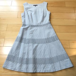 ローラアシュレイ(LAURA ASHLEY)のLaura Ashley(ひざ丈ワンピース)