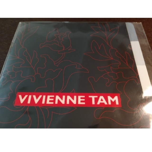 VIVIENNE TAM(ヴィヴィアンタム)の【新品】VIVIENNE TAMクリアファイル インテリア/住まい/日用品の文房具(ファイル/バインダー)の商品写真