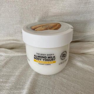 ザボディショップ(THE BODY SHOP)のボディショップ♡ボディヨーグルトアーモンドミルク(ボディクリーム)