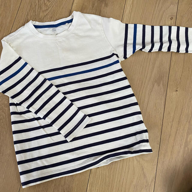 a.v.v(アーヴェヴェ)のキッズ男の子 Tシャツ キッズ/ベビー/マタニティのキッズ服男の子用(90cm~)(Tシャツ/カットソー)の商品写真