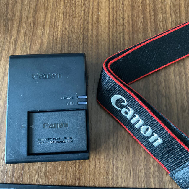 Canon Kiss x9i レンズ4個 処分前最終値下げ7月2日まで 【国際ブランド ...