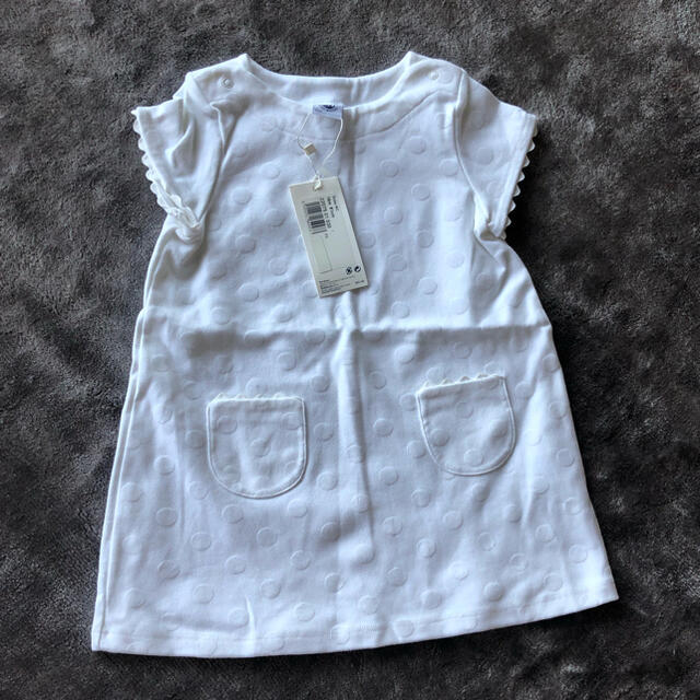 PETIT BATEAU(プチバトー)の〈新品未使用〉プチバトー　ワンピース キッズ/ベビー/マタニティのベビー服(~85cm)(ワンピース)の商品写真