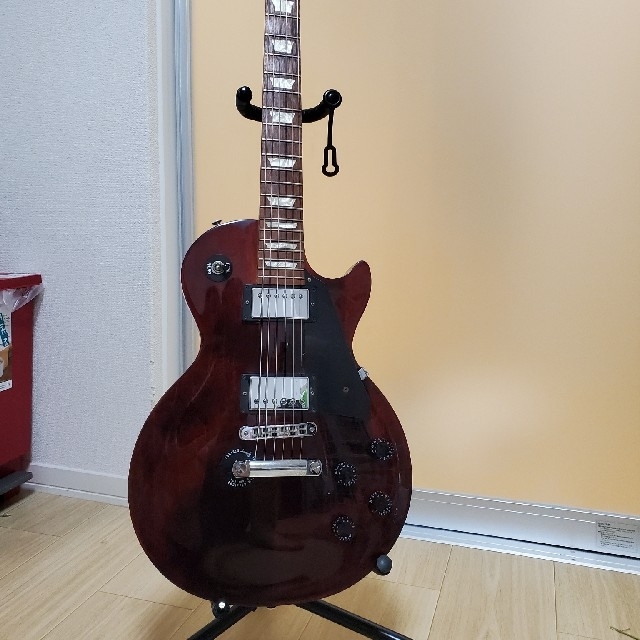 Les Paul Studio 　レスポールスタジオ