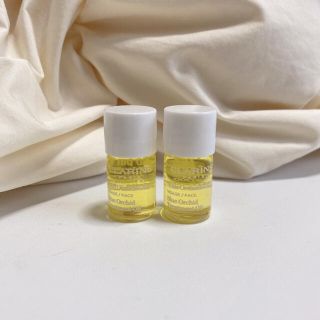 クラランス(CLARINS)の【新品】CLARINS Blue Orchid Treatment Oil(サンプル/トライアルキット)