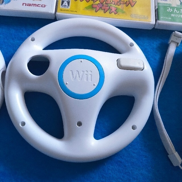 任天堂　Wii 本体　WiiFit  ファミリースキー　マリオカート等