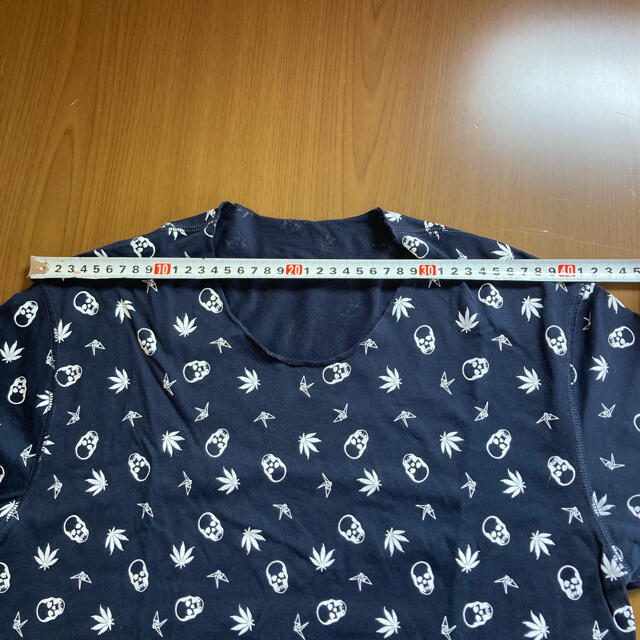 1piu1uguale3(ウノピゥウノウグァーレトレ)のルシアンペラフィネ　ウノピュウノウグァーレトレ　スカルヘンプ折り鶴カットソー　S メンズのトップス(Tシャツ/カットソー(半袖/袖なし))の商品写真