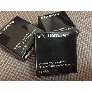 シュウウエムラ(shu uemura)のなっちゃん 様専用❄︎ シュウウエムラ クリームアイシャドウ 三色(アイシャドウ)