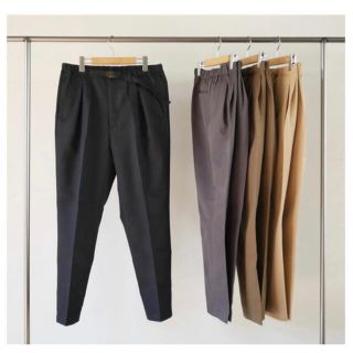 コモリ(COMOLI)のNEATTECH StretchTwil TaperedEasyTrousers(スラックス)