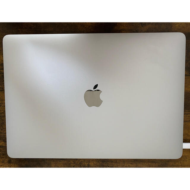 Apple - MacBook Air,13インチ,2020,シルバー(JVH42J/A)