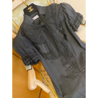 レッドヴァレンティノ(RED VALENTINO)のレッドヴァレンティノ リボンが可愛い 半袖 ブラウス トップス シャツ(シャツ/ブラウス(半袖/袖なし))