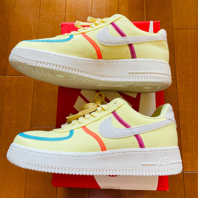 NIKE(ナイキ)のNIKE WMS AIR FORCE 1 07LX  レディースの靴/シューズ(スニーカー)の商品写真