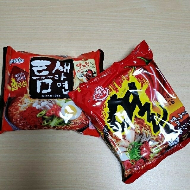 by　韓国ラーメンセット　韓国食品(韓国ラーメン)沢山あるよ☺｜ラクマ　激辛コンビ　2個の通販