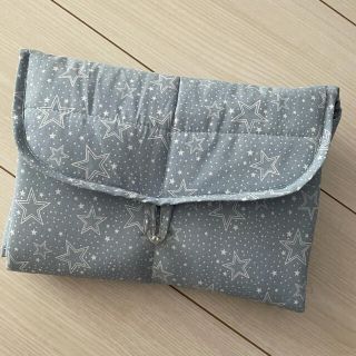 ザラホーム(ZARA HOME)のZara home オムツ替えシート　星柄　ブルー(おむつ替えマット)