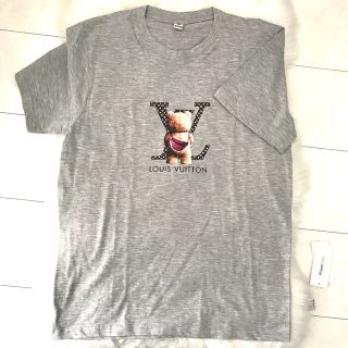 お値下げしました新品未使用　パロディクマロゴ転写プリントＴシャツ(Tシャツ(半袖/袖なし))