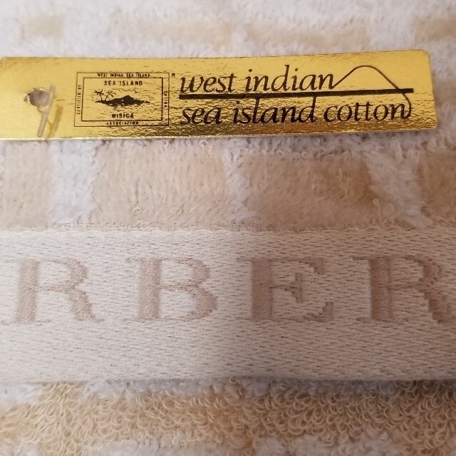 BURBERRY(バーバリー)のBURBERRYハンカチ West indian sea island cott レディースのファッション小物(ハンカチ)の商品写真