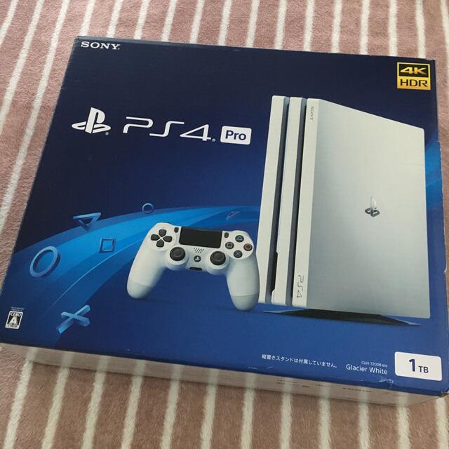 PlayStation 4 Proホワイト 1TB (CUH-7200BB02