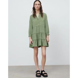 ザラ(ZARA)のZARA フリル付きワンピース(ひざ丈ワンピース)