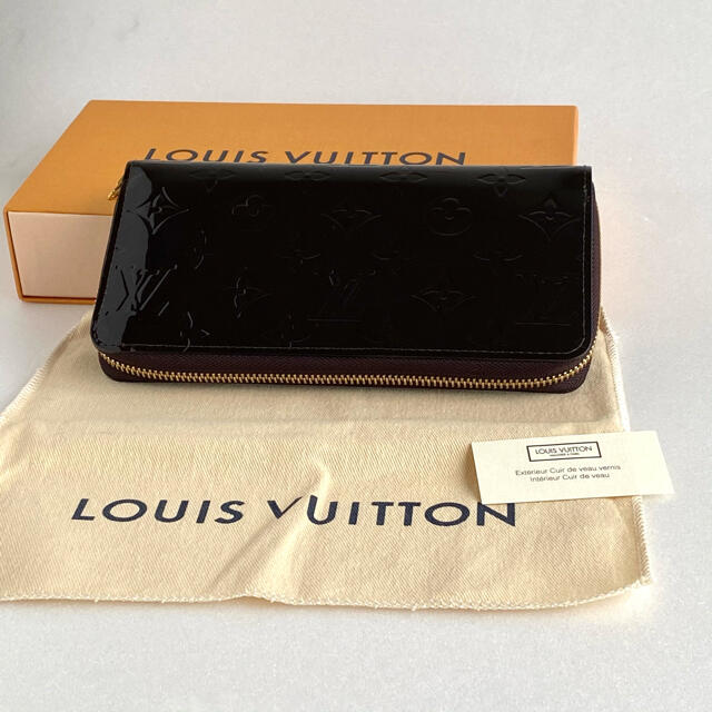 LOUIS VUITTON(ルイヴィトン)のルイヴィトン❤️　Ｍ90416 ヴェルニ　ジッピーウォレット　長財布　アマラント レディースのファッション小物(財布)の商品写真