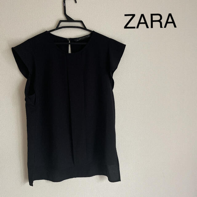 ZARA(ザラ)のザラ　ノースリーブ　ブラウス レディースのトップス(シャツ/ブラウス(半袖/袖なし))の商品写真