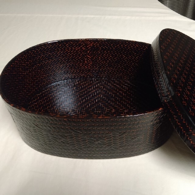 売れ済最安 未使用 籃胎漆器 楕円茶櫃(茶びつ) 伝統工芸品 エンタメ