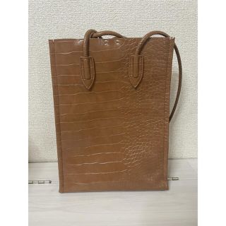 ザラ(ZARA)のZARA クロコ調エナメルトートバッグ(トートバッグ)