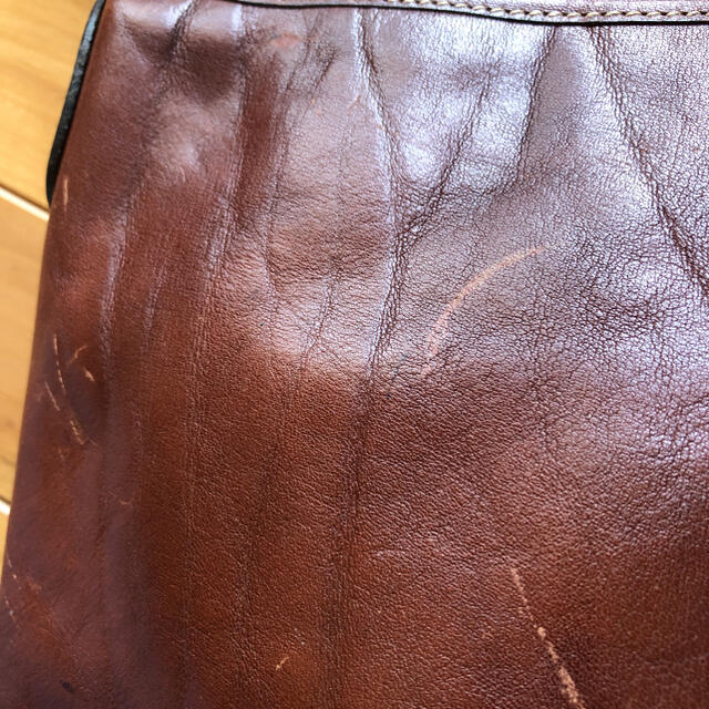 ヒロフ　ブラウンショルダーバック レディースのバッグ(ショルダーバッグ)の商品写真