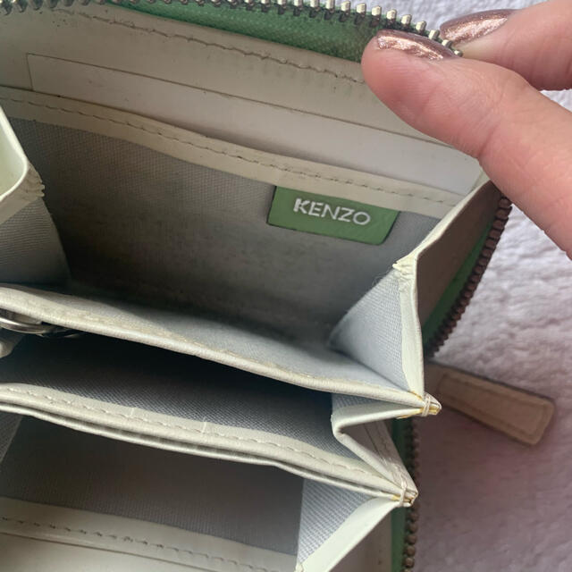 KENZO(ケンゾー)の✴︎KENZO 春色ミニウォレット　カードケース レディースのファッション小物(財布)の商品写真