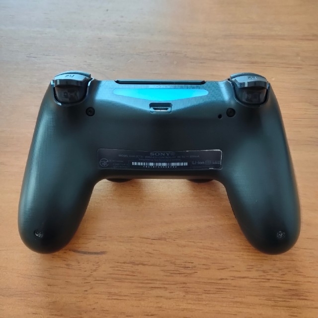 PlayStation4(プレイステーション4)のPS4 コントローラー　DUALSHOCK 4　純正品 エンタメ/ホビーのゲームソフト/ゲーム機本体(その他)の商品写真