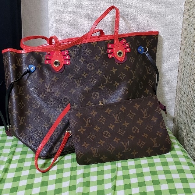 LOUIS ミニバッグ付きの通販 by s.s.s. s shop｜ルイヴィトンならラクマ VUITTON - トートバッグ 2022得価