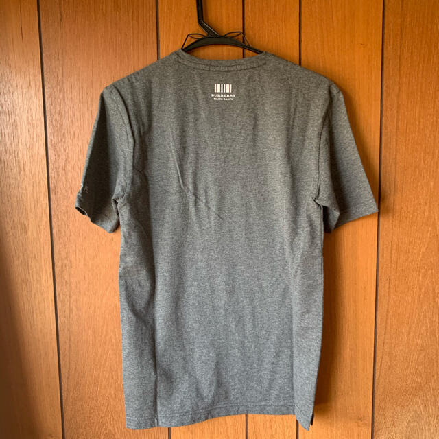 BURBERRY BLACK LABEL(バーバリーブラックレーベル)のバーバリーブラックレーベル　Tシャツ　Vネック メンズのトップス(Tシャツ/カットソー(半袖/袖なし))の商品写真