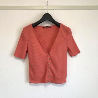 ザラ(ZARA)の未使用 ZARA リブ ショート丈 カーディガン トップス(シャツ/ブラウス(半袖/袖なし))