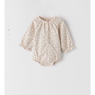 ザラキッズ(ZARA KIDS)のZARAベビー　長袖ロンパース　60(ロンパース)