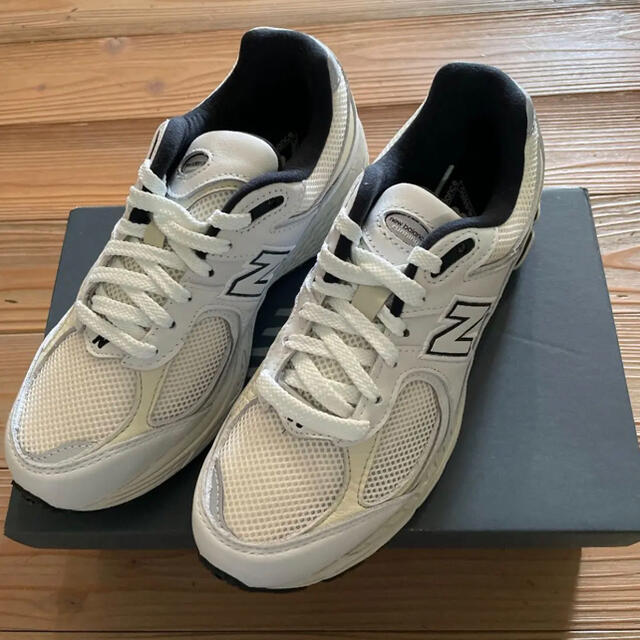 New Balance(ニューバランス)のnew balance ML2002RQ  ニューバランス 2002R 25.0 レディースの靴/シューズ(スニーカー)の商品写真