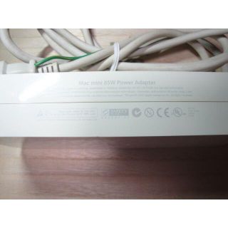 マック(Mac (Apple))のMac mini 85W　ACアダブター(PC周辺機器)