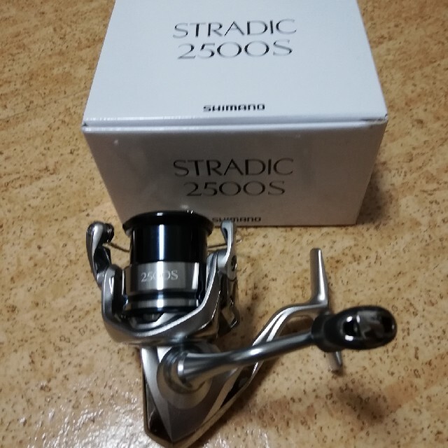 SHIMANO 19ストラディック2500S