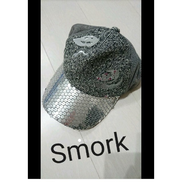 Smork(スモーク)のSMORK☆スモーク スパンコール付きデザインキャップ レディースの帽子(キャップ)の商品写真