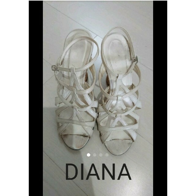 DIANA(ダイアナ)のDIANA☆ダイアナ コルクウェッジグラディエーターサンダル ホワイト レディースの靴/シューズ(サンダル)の商品写真