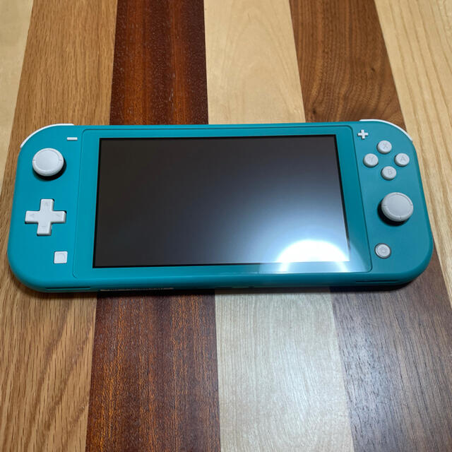 Nintendo Switch(ニンテンドースイッチ)のSwitch Lite モンスターハンターライズ セット エンタメ/ホビーのゲームソフト/ゲーム機本体(家庭用ゲーム機本体)の商品写真
