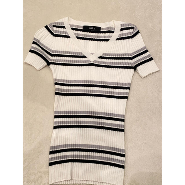 salire(サリア)のsalire サリア 半袖 レディースのトップス(Tシャツ(半袖/袖なし))の商品写真