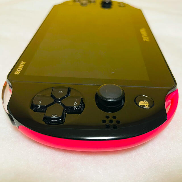PSVita PCH-2000 ZA15ピンクブラック 本体 動作確認済み 家庭用 PSVita PCH-2000 ZA15ピンクブラック 本体 動作確認済み 家庭用