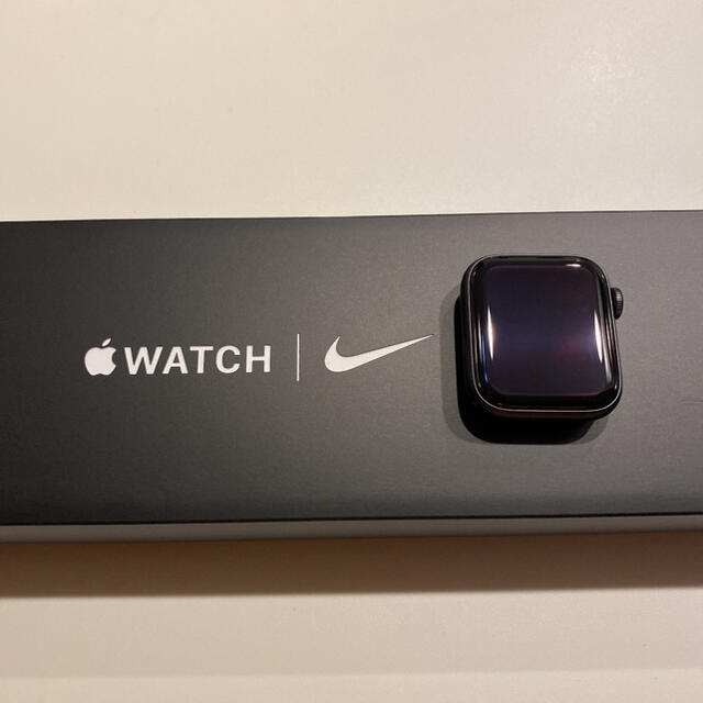 Apple Watch 6 NIKE＋ 40mm ほぼ未使用 バッテリー100%スマートフォン/携帯電話
