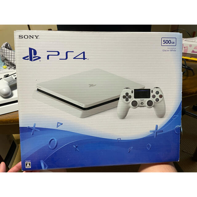 PlayStation4(プレイステーション4)のplay station4 500G おまけ付き 美品 エンタメ/ホビーのゲームソフト/ゲーム機本体(家庭用ゲーム機本体)の商品写真