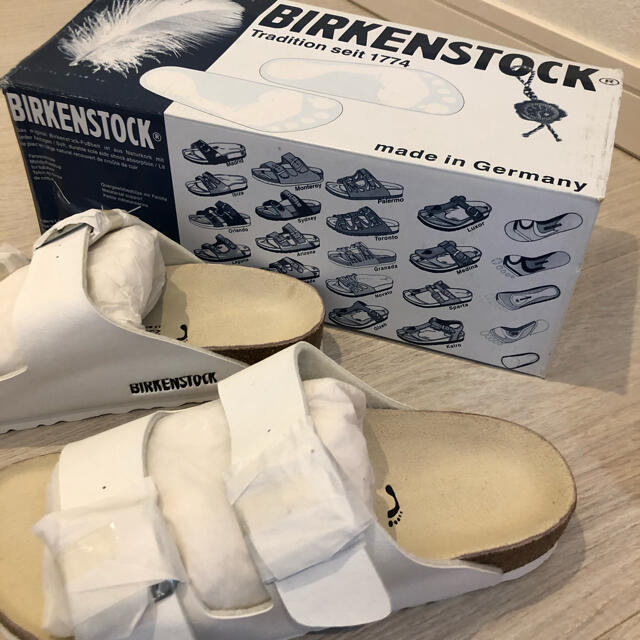 BIRKENSTOCK(ビルケンシュトック)のビルケンシュトック アリゾナ 新品 36  レディースの靴/シューズ(サンダル)の商品写真